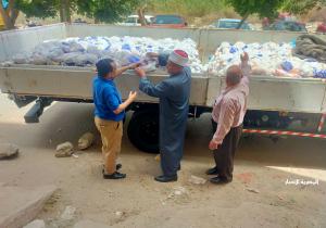 إدارة أوقاف البحيرة استلامت 1000 شنطة مواد غذائية لتوزيعها على الأسر الأولى بالرعاية