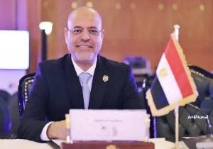 وزير العمل: وظائف للكوادر المصرية في مجال التدريس بإحدى الدول الخليجية | إنفوجراف
