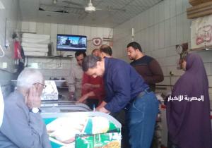 غلق المحلات والمطاعم والمقاهي بالدلنجات وتحرير ١٢ محضر ضد مخابز بلدية