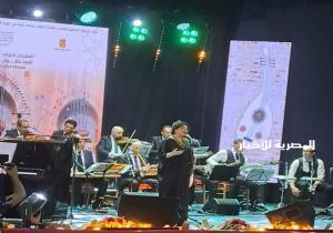 الفنانة اللبنانية أميمة الخليل مِسك ختام المهرجان الدولي للعود بتطوان الذي تألق في سماء النجاح والتٌَميز بفضل جنود الخفاء.