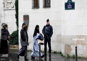 "استطلاع" أغلبية مسلمي فرنسا لا يرفضون" القوانين " العلمانية