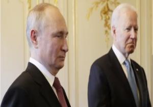 الخارجية الأمريكية تستبعد لقاء بايدن بالرئيس الروسي وجها لوجه