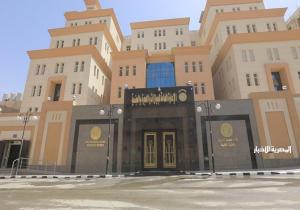 لتجنب توقف الخدمات.. الداخلية تناشد الأجانب المقيمين بالبلاد سرعة استخراج بطاقات التسجيل