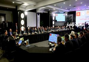 مدبولي يشارك مع رئيس قرغيزستان في المائدة المستديرة الاقتصادية: «مرحلة جديدة من التعاون»