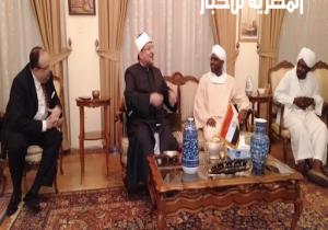 وزير الأوقاف السوداني فور وصوله للقاهرة: مصر والسودان مصير واحد مشترك