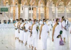 وصول أول فوج من المعتمرين للمسجد الحرام بعد انتهاء موسم الحج