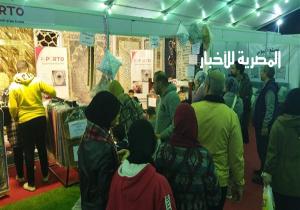 إقبال كبير على معرض "صنع في بورسعيد".. صور