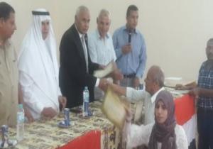 رئيس مدينة بئر العبد يكرم أوئل الثانوية بشمال سيناء