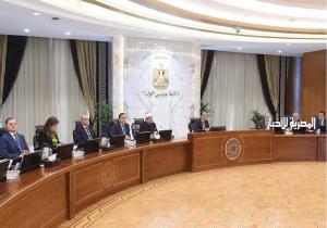 الحكومة تصدر 11 قراراً خلال اجتماع مجلس الوزراء