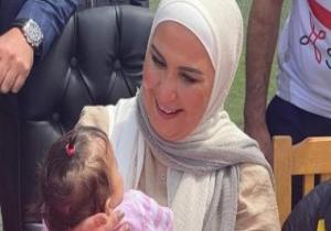 وزيرة التضامن تقدم هدايا وعيديات لـ11 ألف طفل بدور الأيتام بمناسبة عيد الفطر
