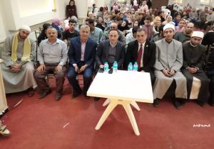 بحضور " زين الدين " تكريم حفظة القرآن الكريم والمتميزين خلال احتفال مركز شباب إدكو بليلة القدر