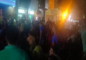 جماهير الأهلى فى دمياط تحتفل بفوز النادى الأحمر بكأس السوبر