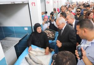 محافظ الجيزة يفتتح سوق السمك الحضاري بالمنيب بالتعاون مع الوكالة الألمانية Giz| صور