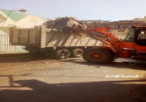 رفع ١١٤٤ طن قمامة وإزالة ٦٥ حالة إشغال وصيانة ٢٠٨ كشاف إنارة بـ ٧ مراكز فى البحيرة