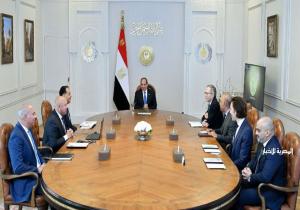 الرئيس السيسي يجتمع مع رئيس مجلس إدارة شركة «ألستوم الفرنسية العالمية»