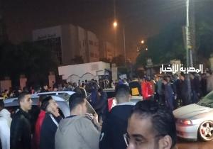 إقبال الأهالي على كورنيش المنصورة للاحتفال بالعام الجديد