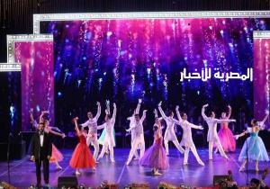 أشهر الأغاني العالمية وتابلوهات للباليه علي مسرح سيد درويش