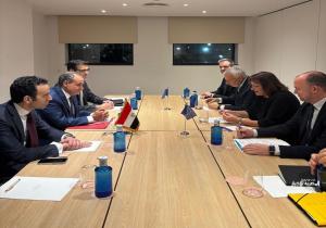 وزير الخارجية يلتقي المفوضة الأوروبية للمتوسط على هامش أعمال المنتدى الإقليمي العاشر للاتحاد من أجل المتوسط