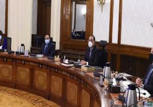رئيس الوزراء يتابع مشروعات تطوير مدينة شرم الشيخ