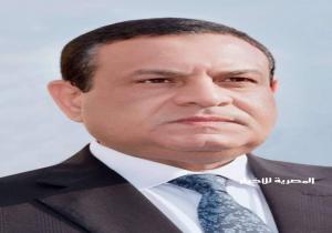 ضبط ٢ طن ونصف مواد خام و ١٠٠٠ عبوة فحم و ١٠٠ جركن دهانات و ٤٢٠ عبوة مواد خام جميعها  مجهولة المصدر بالبحيرة