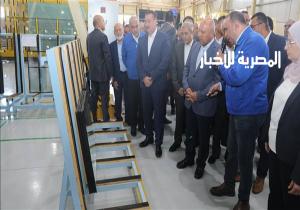 افتتاح مصنع للزجاج الهندسي وخطوة كبيرة لإنتاج الثلاجات والديب فريزر في المنوفية