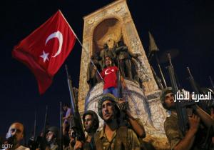 تظاهرات مؤيدة وأخرى مناوئة للانقلاب في تركيا