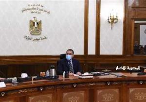 الحكومة تكشف حقيقة منحة من رجال الأعمال بقيمة 700 جنيه للعمالة غير المنتظمة