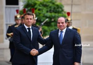 المتحدث الرئاسي ينشر صور استقبال الرئيس السيسي بقصر الإليزيه