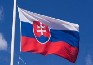 سلوفاكيا تقرر طرد ثلاثة موظفين من السفارة الروسية في براتيسلافا