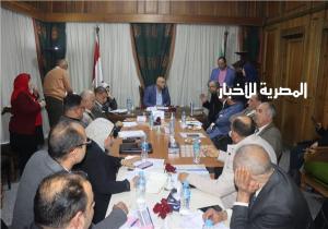 تحويل عدد من الموظفين بـ«قليوب» و«القناطر» للتحقيق