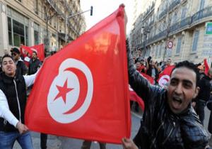 برلمانية تونسية: 12 نائبا وقعوا وثيقة لتزكية وزير الدفاع للترشح للرئاسة