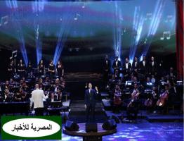 مدحت صالح يختتم حفل الأساتذة بأغنية "مصر التي في خاطري" (فيديو)