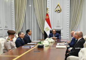 الرئيس السيسي يطّلع على مستجدات إنشاء وتحديث وإدارة الموانئ وموقف مشروعات النقل