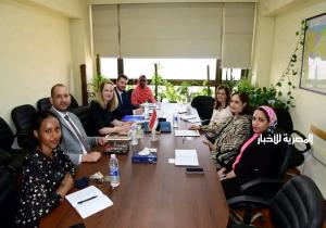 السفيرة نائلة جبر تبحث تعزيز التعاون مع مسئولين بالمنظمة الدولية للهجرة
