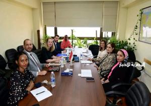 السفيرة نائلة جبر تبحث تعزيز التعاون مع مسئولين بالمنظمة الدولية للهجرة