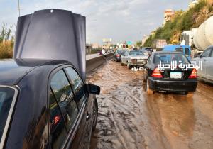 بعد الإحتجاجات الواسعة.. السيول العارمة تقطع الطرقات وتشل عددا من المناطق اللبنانية