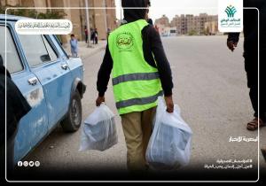 مؤسسات التحالف الوطني توزع وجبات إفطار صائم بمساكن عثمان