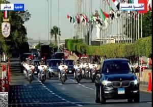 الرئيس السيسي ونظيره الجزائري يصلان قصر الاتحادية