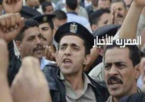 وزارة الداخلية ..سحب الأسلحة النارية من جميع أمناء الشرطة