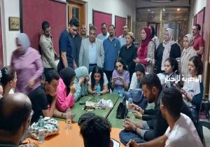 محافظ الدقهلية يتفقد مكتبة مصر العامة ويشهد العروض الفنية