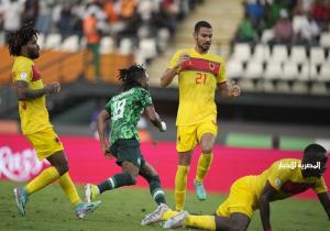 نيجيريا تحجز بطاقة التأهل إلى نصف النهائي بعد عبور أنجولا بكأس الأمم الإفريقية