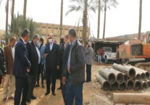محافظ القاهرة يوجه بسرعة الانتهاء من مشروعات الصرف الصحى بالمرج