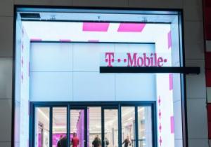 هاكرز يتمكنون من اختراق T-Mobile الأمريكية وسرقة بيانات 2.5 مليون عميل