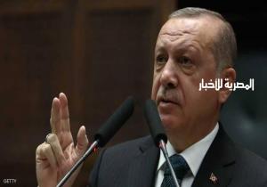 أردوغان يعد أنصاره بهزيمة "الدكتاتور"