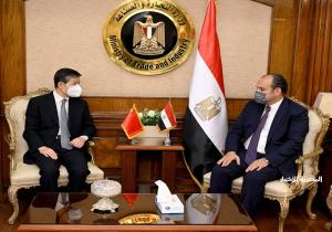 وزير التجارة يدعو إلي تيسير إجراءات تصدير المنتجات الزراعية المصرية إلى السوق الصينية