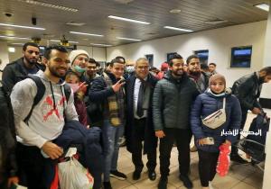 نجاح تسفير المواطنين المصريين من رومانيا بعد عبورهم الحدود الأوكرانية / صور