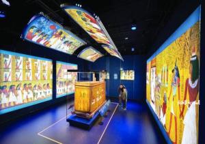 معرض رمسيس وذهب الفراعنة بمتحف أستراليا يفتح أبوابه لدخول الزائرين / صور