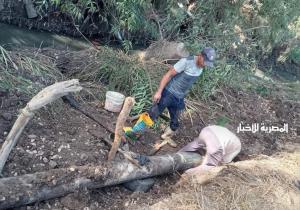عايدة ماضي رئيس مدينة دسوق تتابع إصلاح خطوط الصرف الصحي في محلة دياي