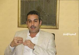 أحمد عبد العزيز يُصدر بيانًا بشأن واقعة رفضه مصافحة مُعجب