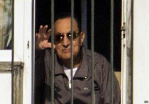 ما مصير أموال مبارك المجمدة بعد إسقاط قضية "قتل المتظاهرين"؟